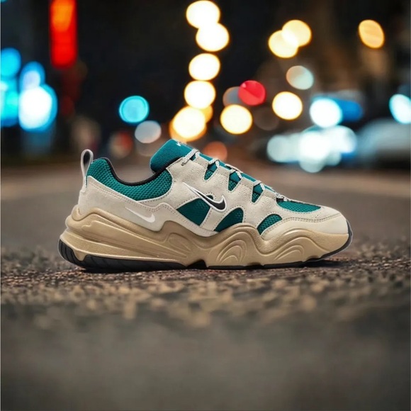 Nike W Tech Hera LT Orewood Brown Black Women's Size 6-10 [DR9761 110] - Picture 3 of 14